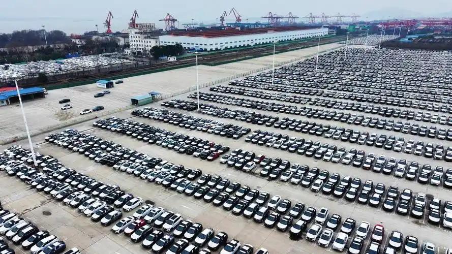 铁了心要灭掉中国？一股可怕力量来了！这回不是美国出手，普京笑到最后。2024年1