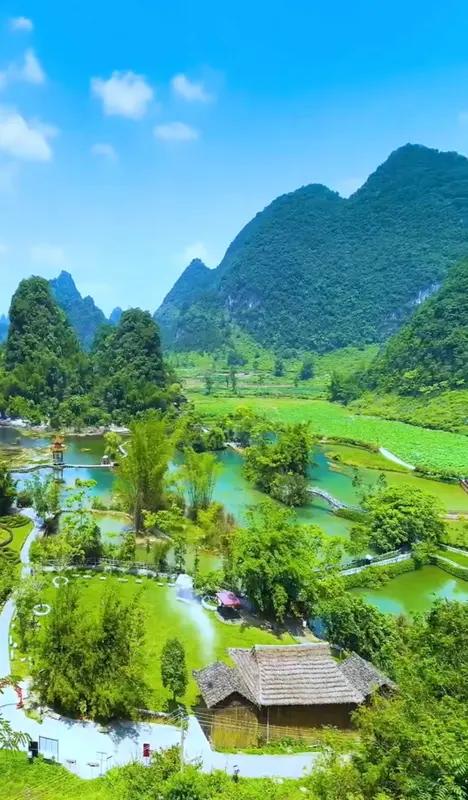 五一三天假期，别再宅家啦，出发吧趁现在！

要是不想人挤人，武功山、霞浦、荔波小