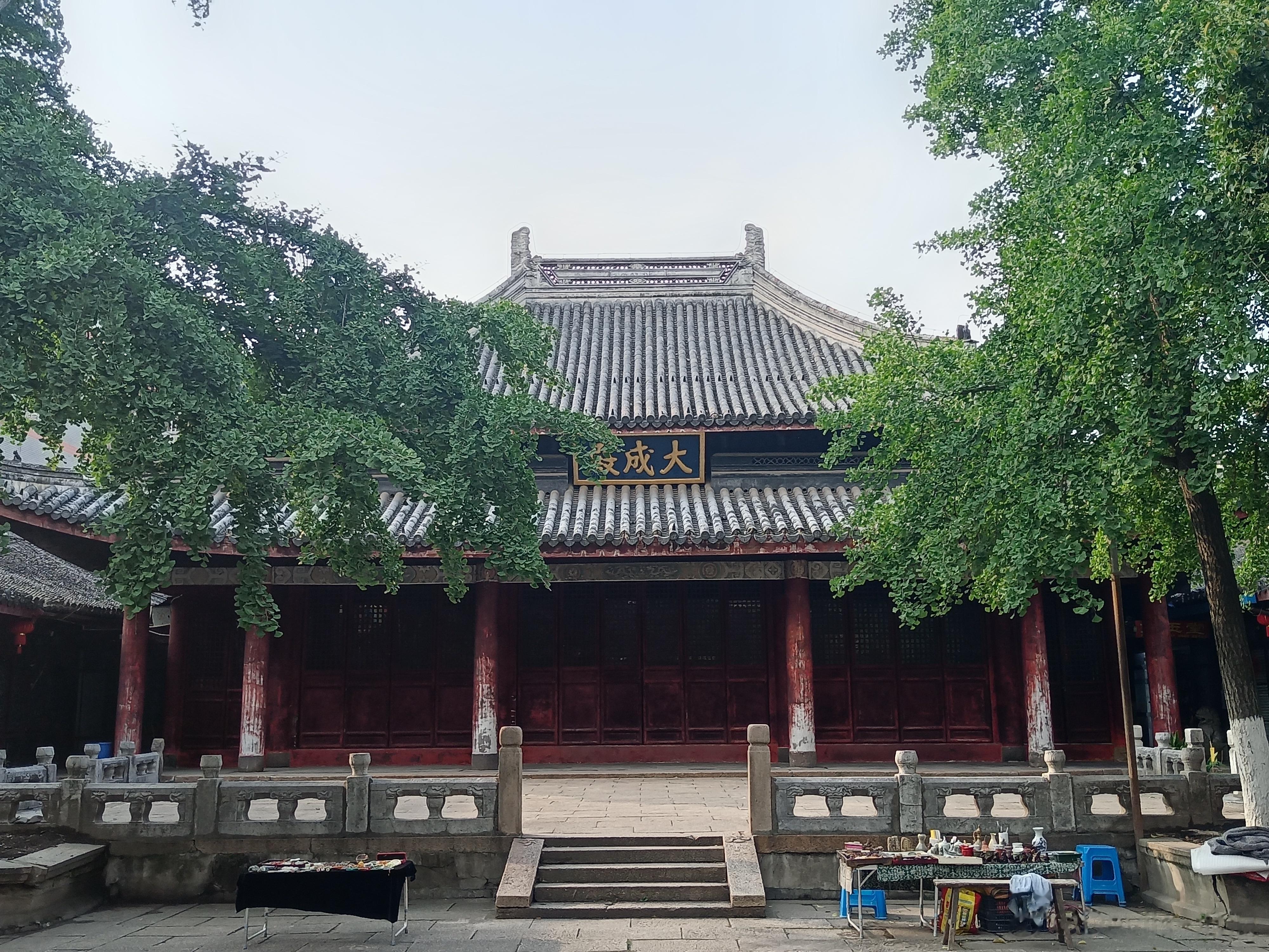 南通文庙大成殿，庑殿顶明构 ​​​