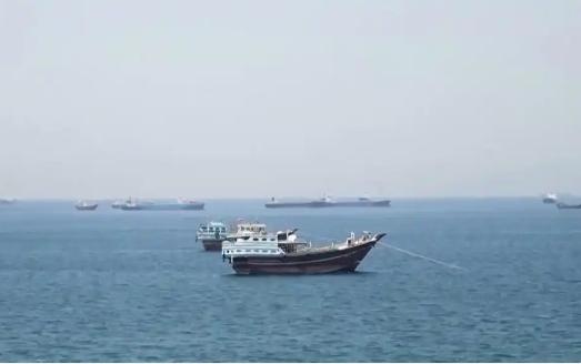英国加码霍尔木兹海峡护航，派战机军舰还砸1.15亿英镑
 
当地时间5月12日，