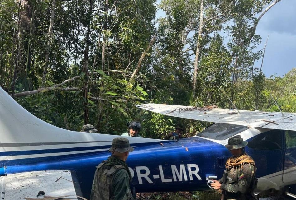 委内瑞拉此手毒辣！击落飞机美陷困局，认毒则罪不认枉死

来源:妤仔叨叨

一个全