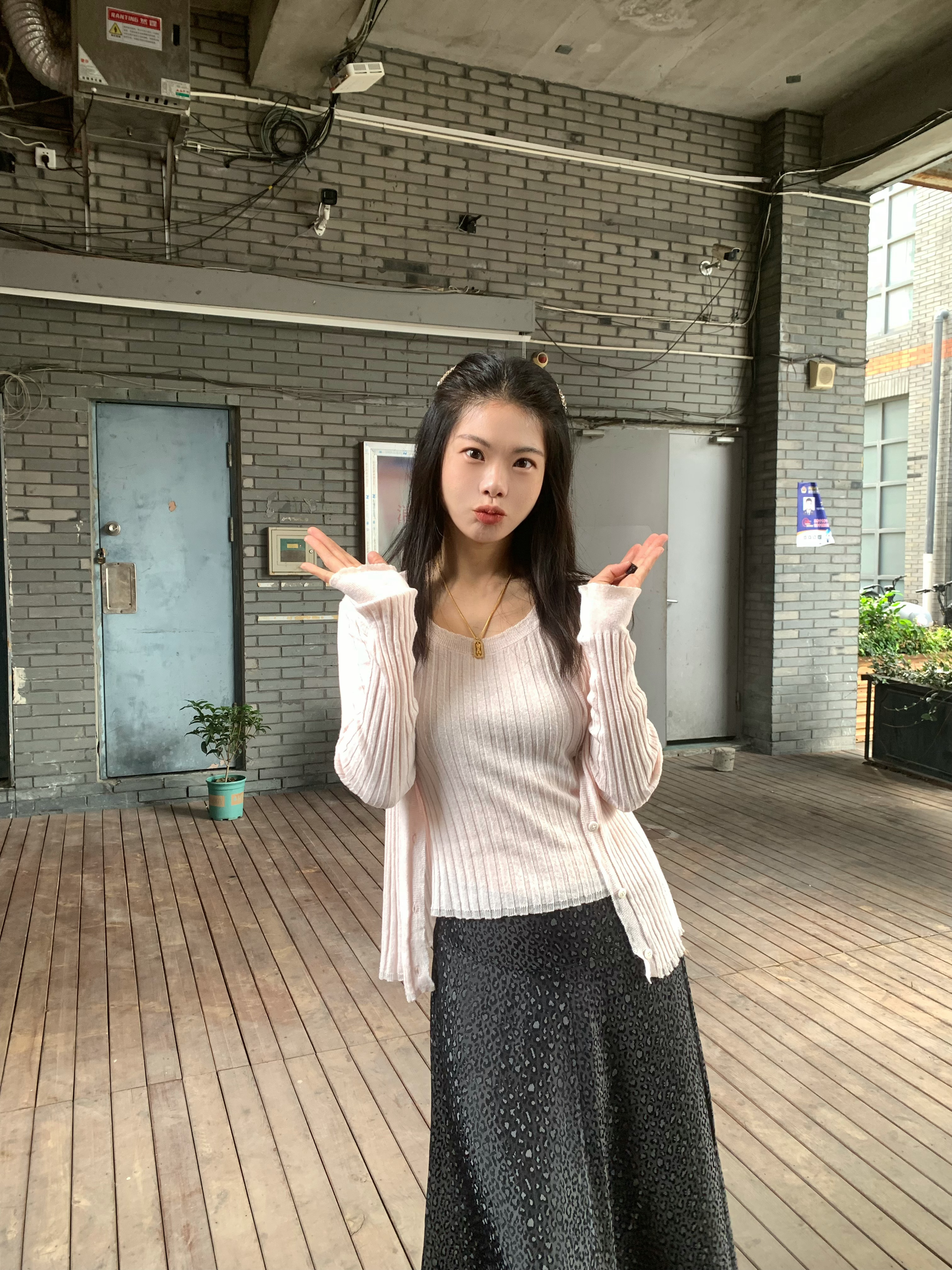 穿搭ootd小yao穿搭给生活加点flow沉浸式入秋早秋OOTD｜温柔复古氛围感