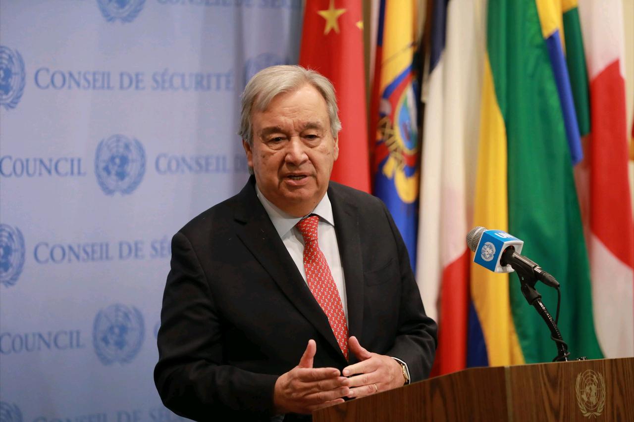 联合国秘书长终于说了句大实话，听得人头皮发麻！很多人以为，二战是美国原子弹炸赢的