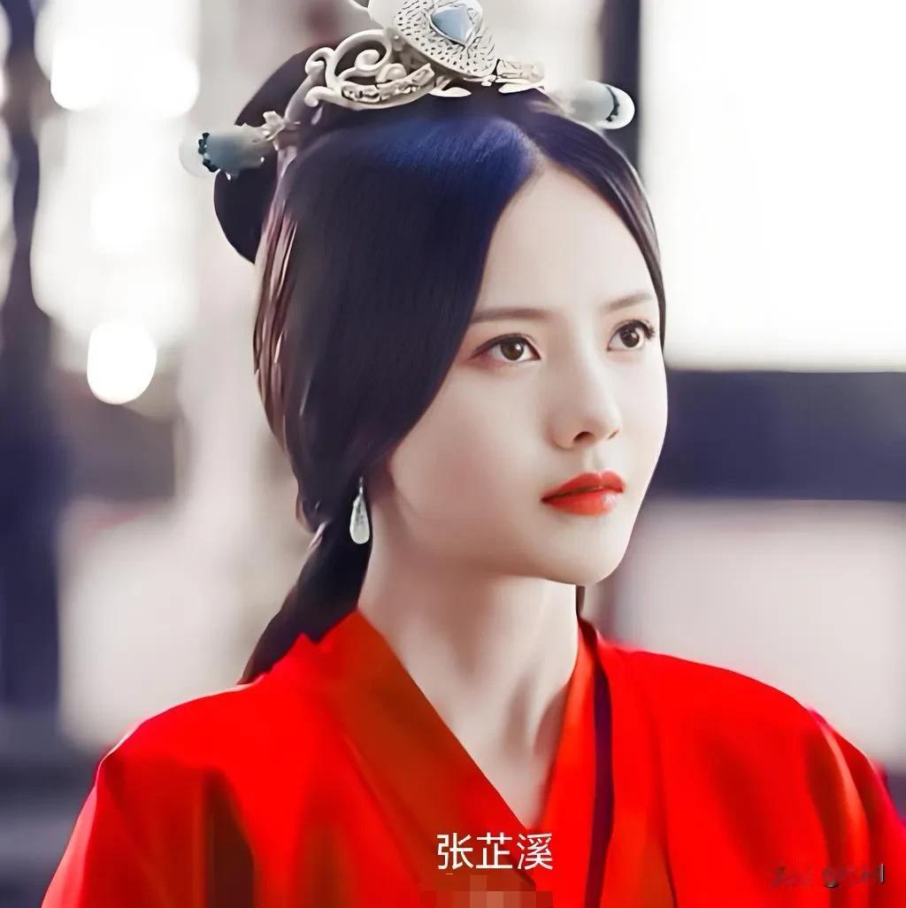 同样是演“甄宓”，张芷溪版，蔡少芬版，李依晓版，哪个好看？