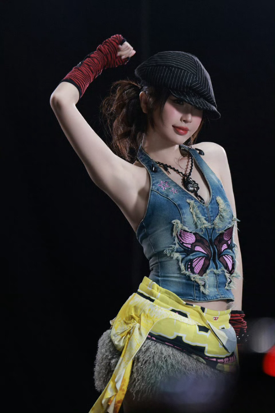 🐟 你就是风染红了枫叶，才会让我的思念漫山遍野——虞书欣《寄明月》