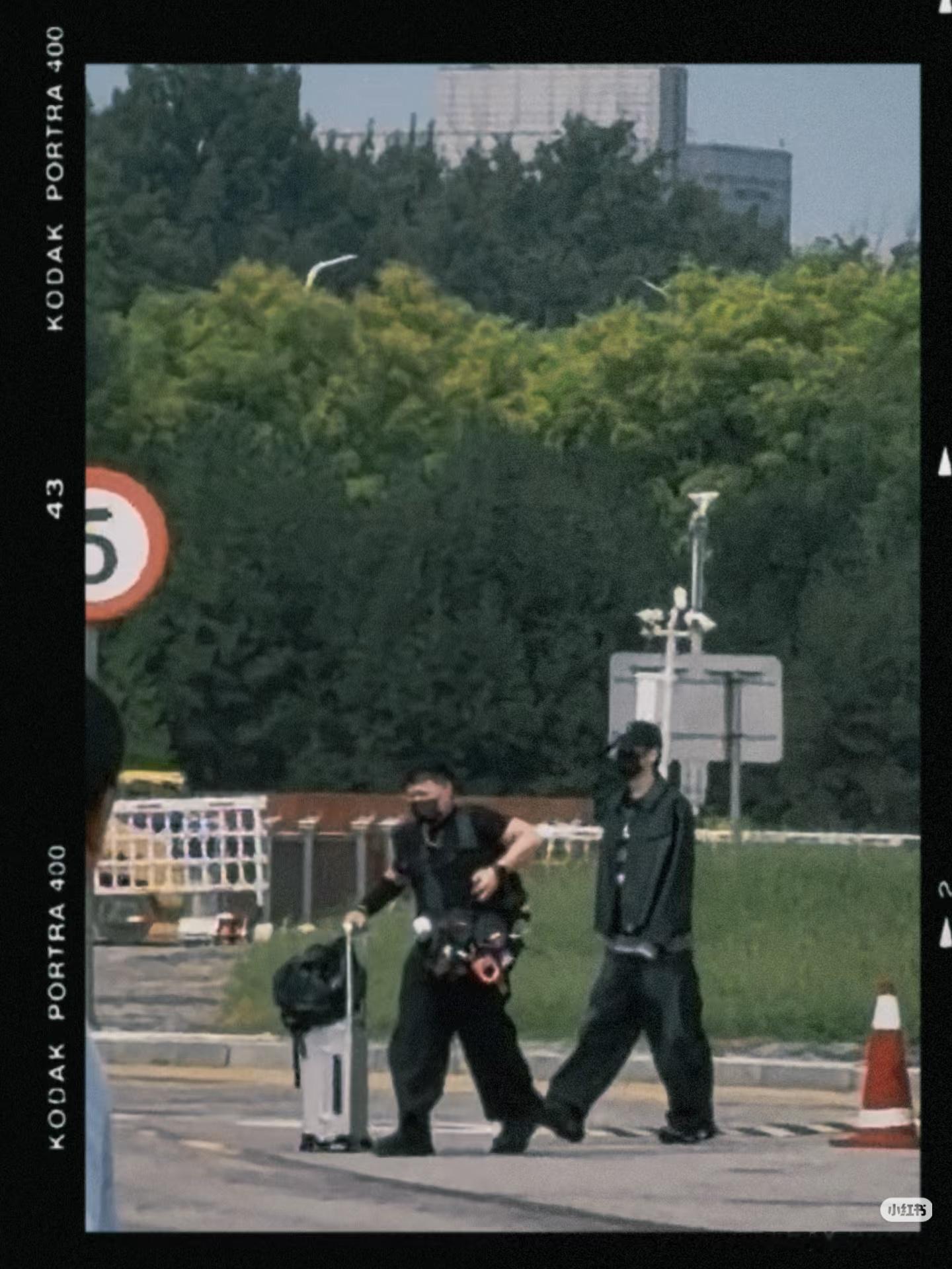 出发 ​​​