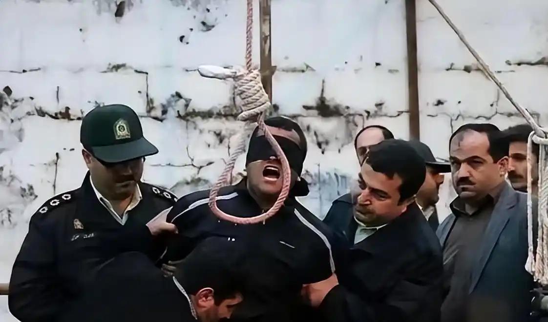 伊朗两名高级情报官员遭袭身亡，伊朗除“内鬼”任重道远。

3月15日，这个消息对