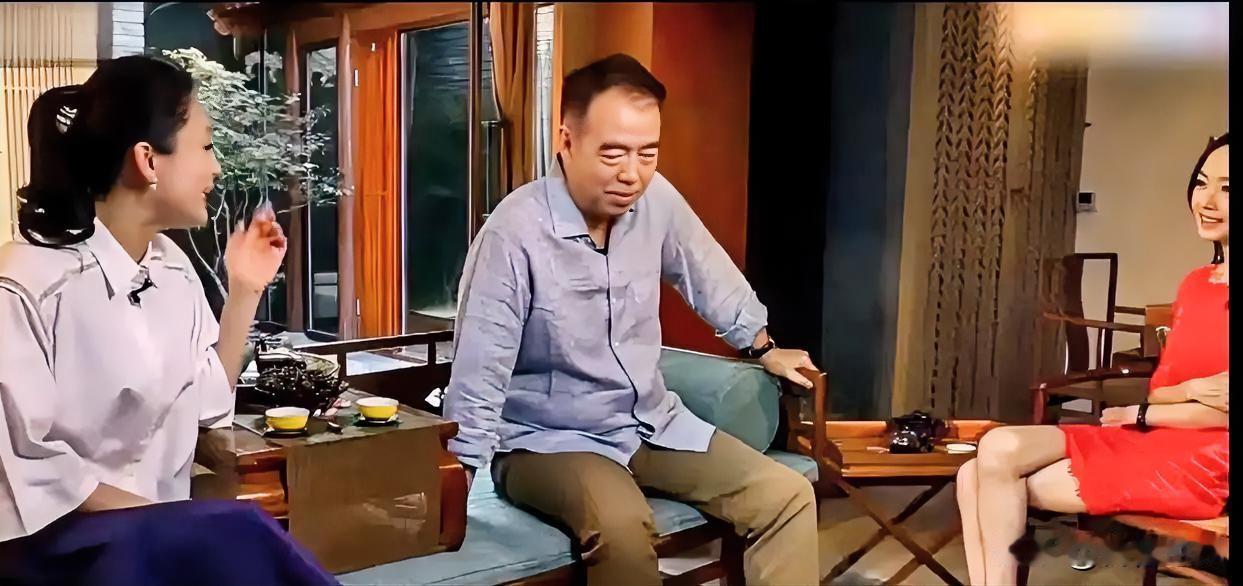 婚姻里，两个找对了的人，是不是遇到再大的外力也不会彼此嫌弃。

陈红跟鲁豫说，陈
