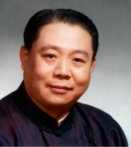 1970年，一位妻子举报了自己的丈夫，最终导致丈夫悬梁自缢。这位丈夫就是当年举世