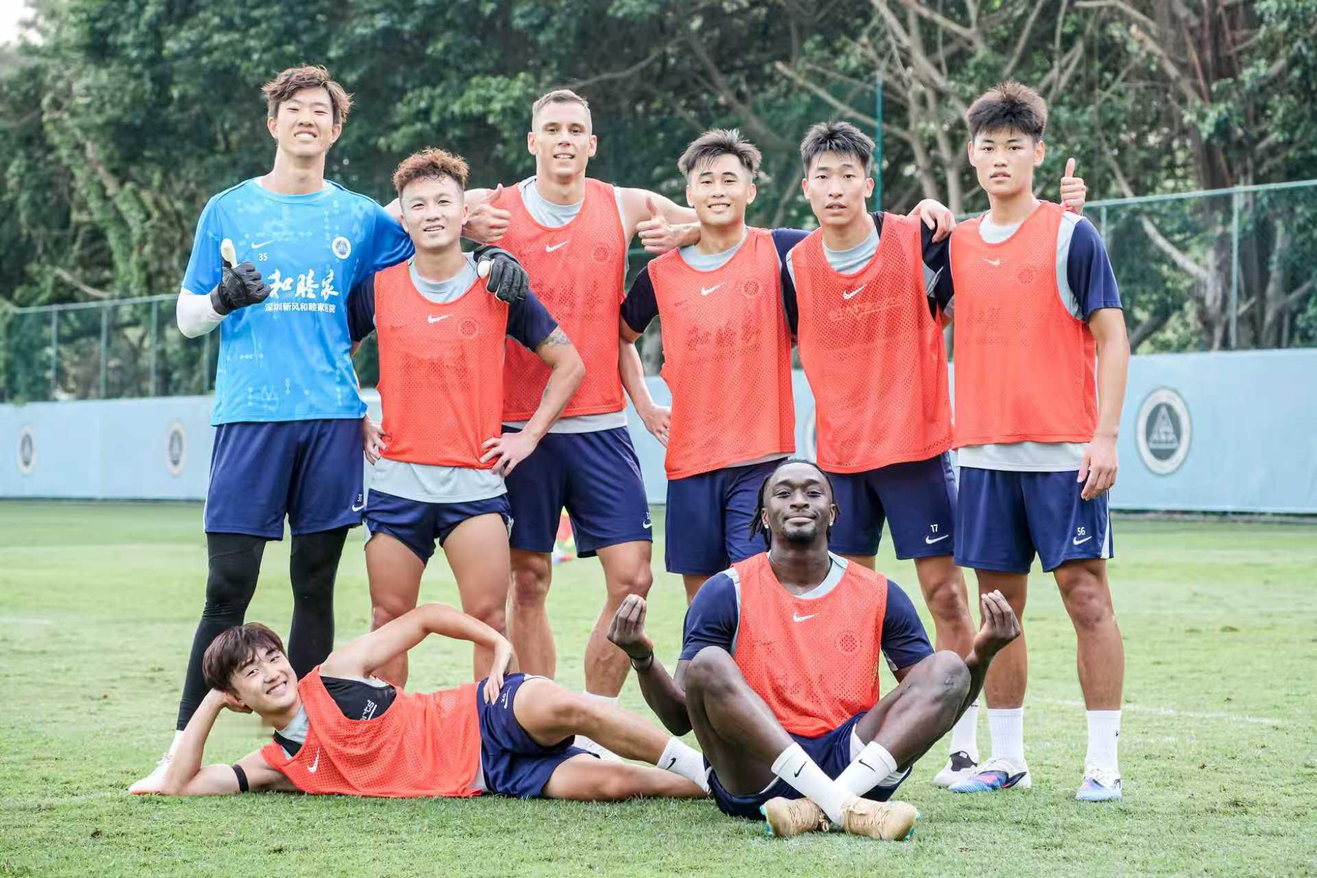 今日胜利小队上线📸恢复、训练、备战，战斗！深圳新鹏城新鹏城的2026