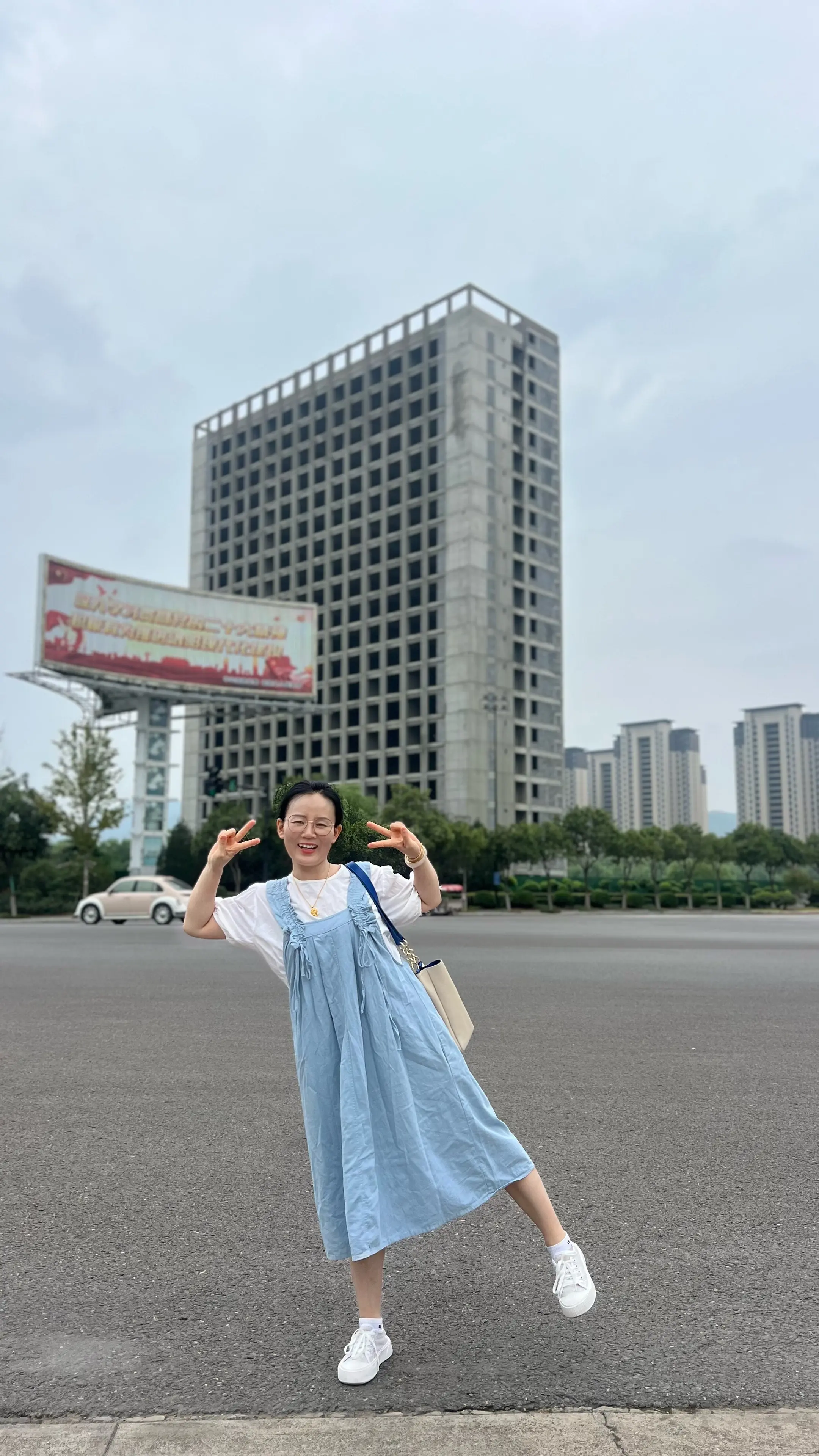 我不如很多人，当然也有很多人不如我，大风吹倒梧桐树 自有旁人说短长，我...
