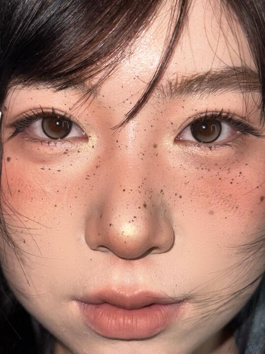 猜猜是谁