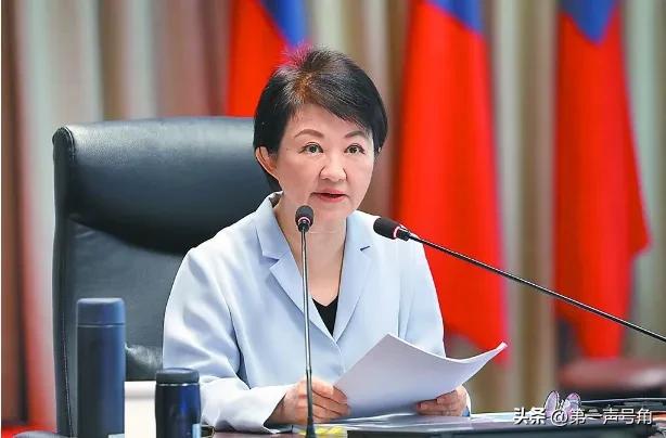 台中市政府突然宣布，

6月5日傍晚，台湾省台中市政府突然宣布：市长卢秀燕将于6