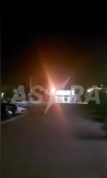 从今天开始，俄罗斯宣布遭到无人机袭击，特别是在莫斯科上空击落了无人机。一些机场的