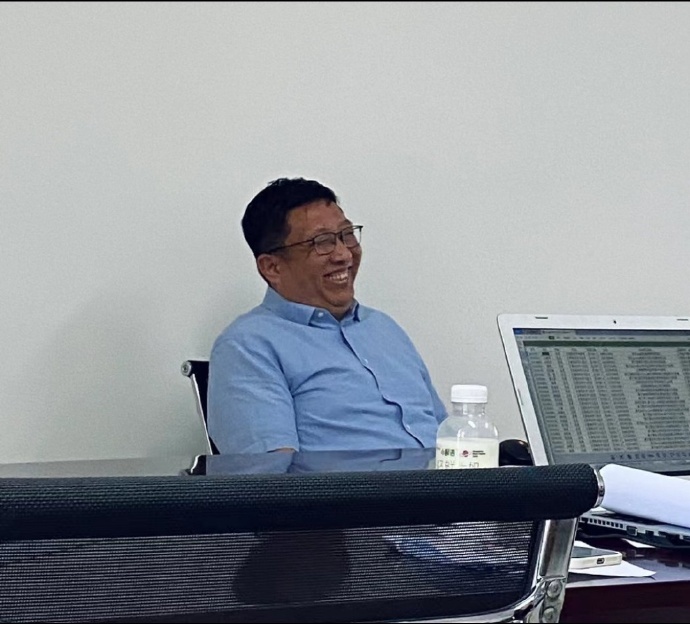 答辩时的老师比论文还精彩