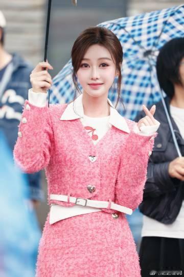 温果希在男频文里演大女主 男频剧里能有这么立体的大女主太难得了，温果希把苏星言的