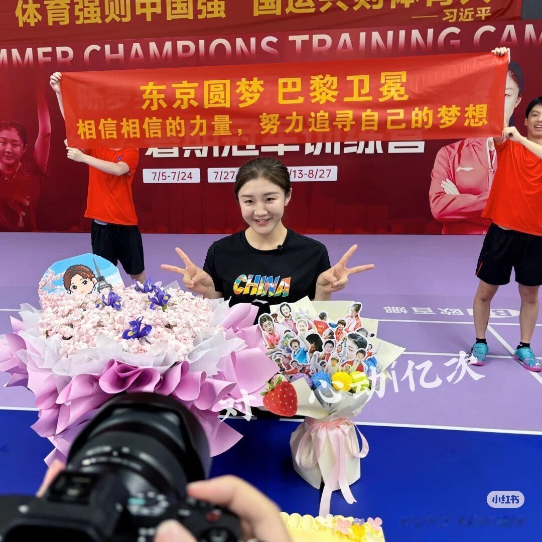 稀罕陈梦是多么让人幸福的事，东京巴黎卫冕又一周年纪念！
青岛姑娘，又一次见证了乒