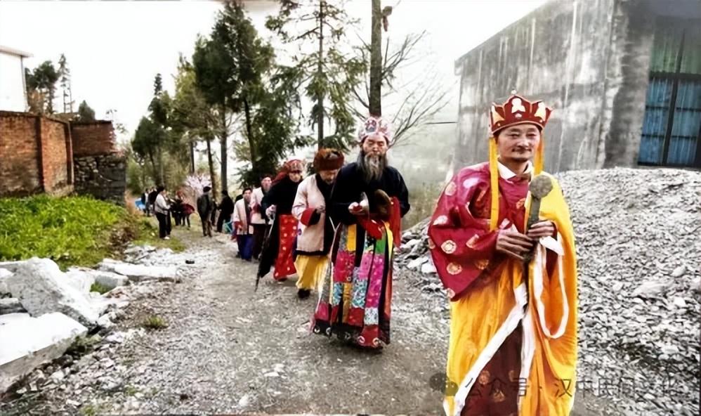 【神秘而充满绝技，陕南端公戏博物馆在汉中宁强县开业！】陕南端公戏是由汉中市民间文