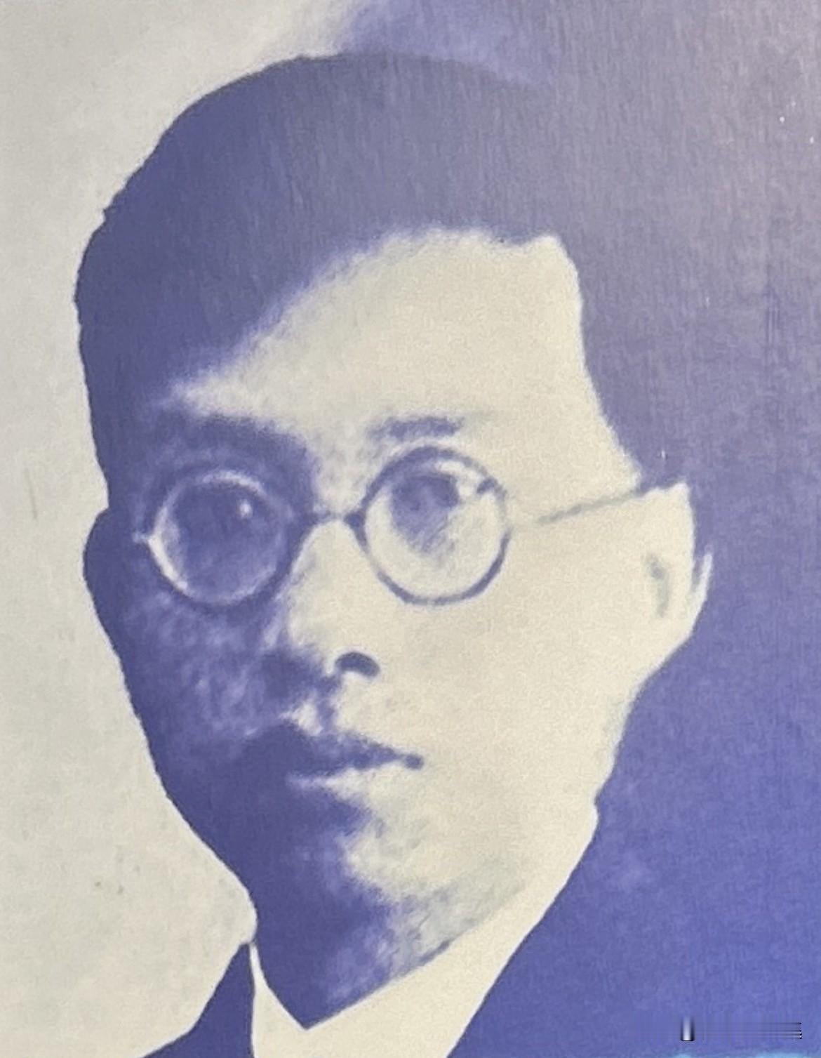 【开国功臣图片故事241】
烈士杨松（1907—1942），原名吴绍镒，湖北省大