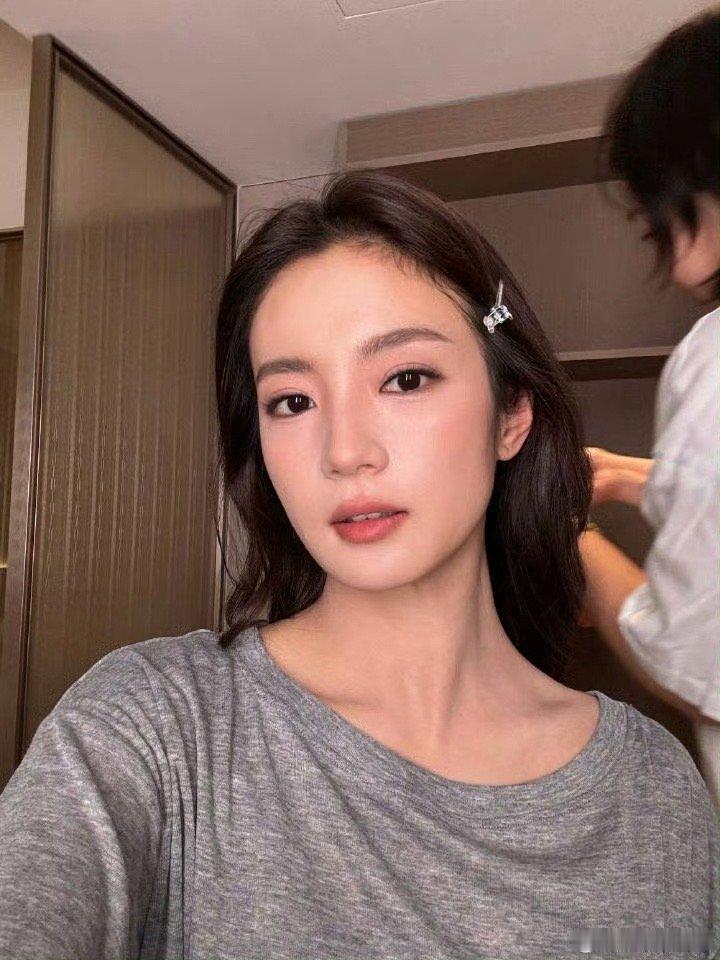 张雅钦发开工红包 别人开工emo，我开工收红包！张雅钦这波操作暖到心坎里，过完年