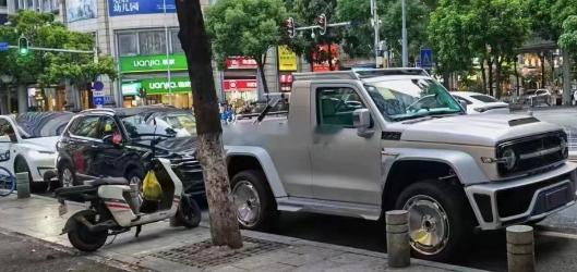 坦克皮卡？？？这是P的？？？还是真是存在的车啊？？？ 海阔试车超话