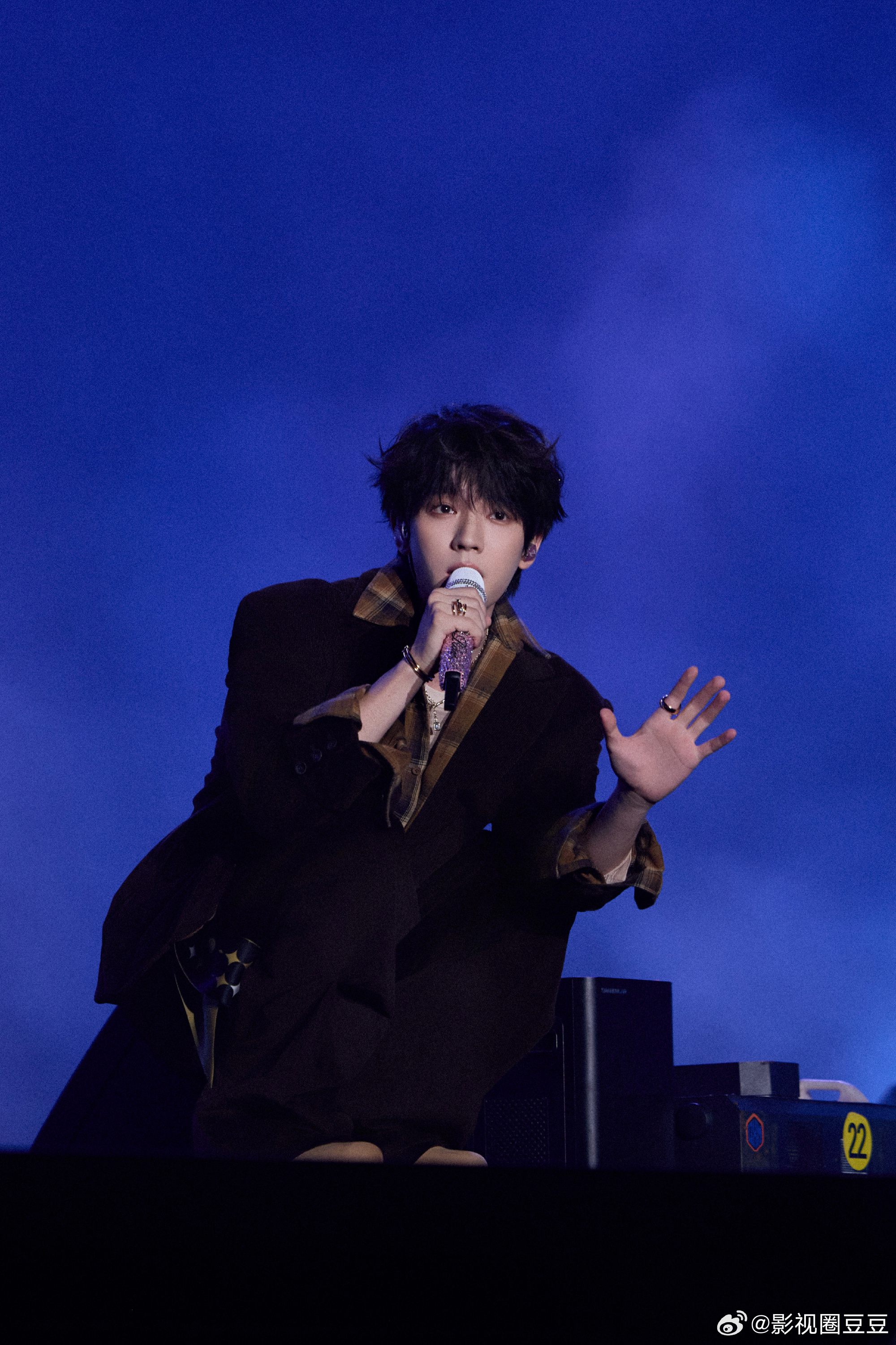 下周玫瑰音乐节，任嘉伦压台！周翊然压轴！期待两位演员的歌手一面！ 