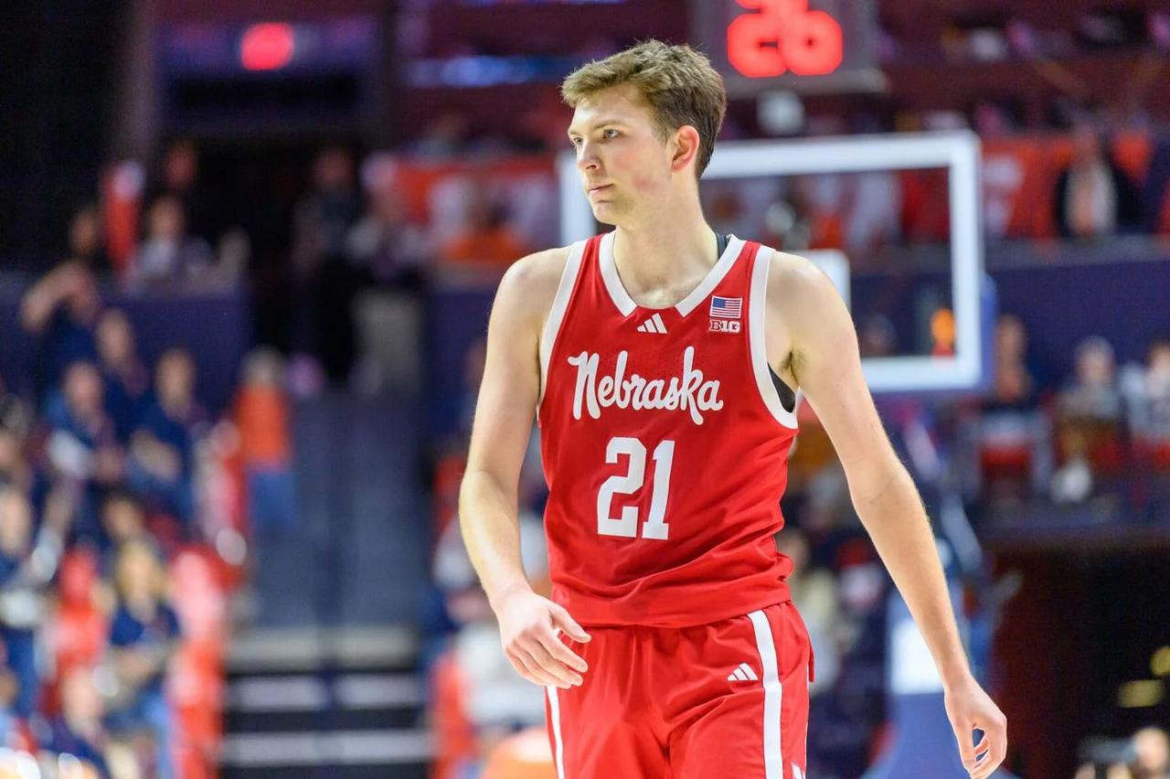 全美第23号种子内布拉斯加大学以83比80战胜了全美第13号种子伊利诺伊大学。本