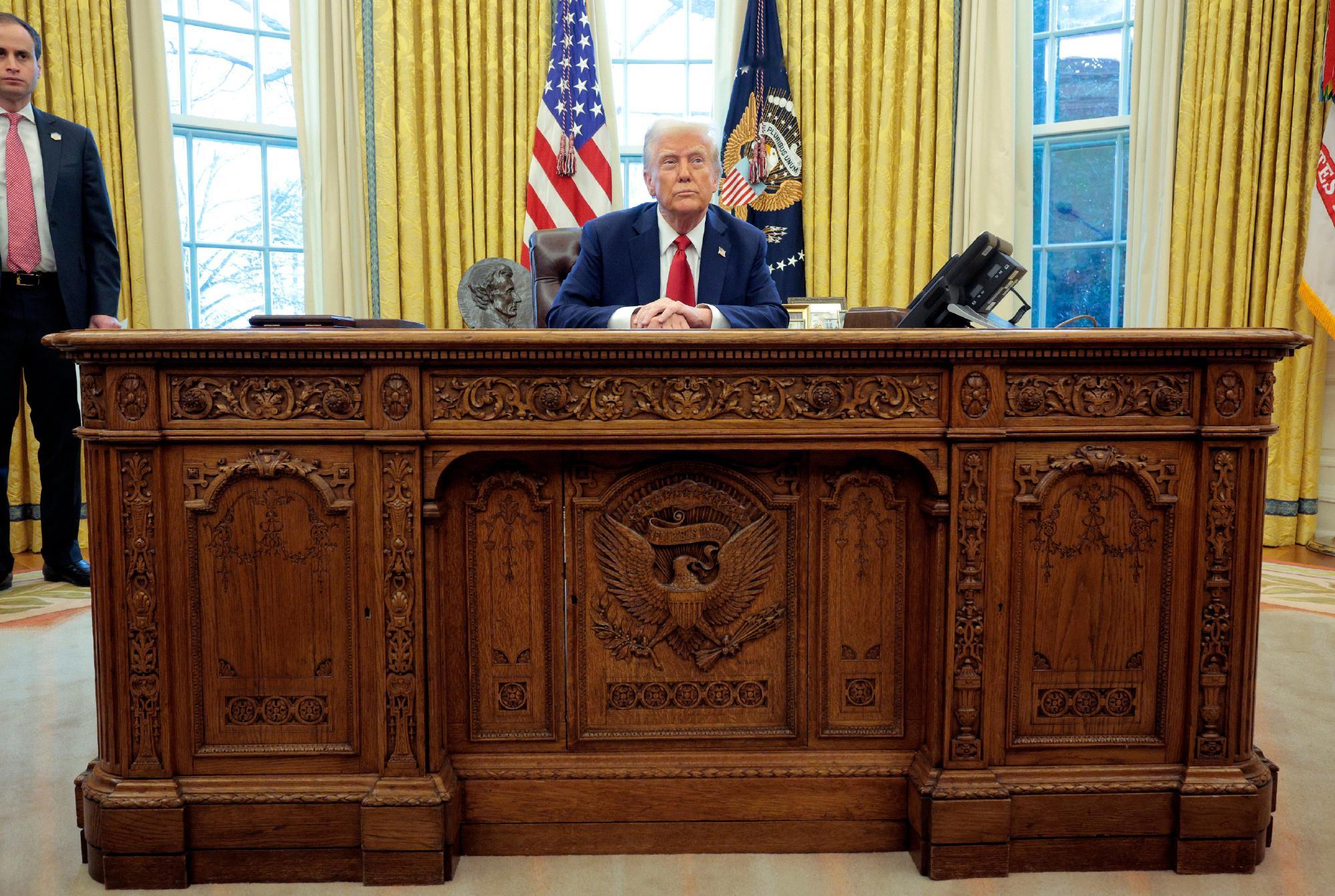 Trump did change his desk.The White Hous