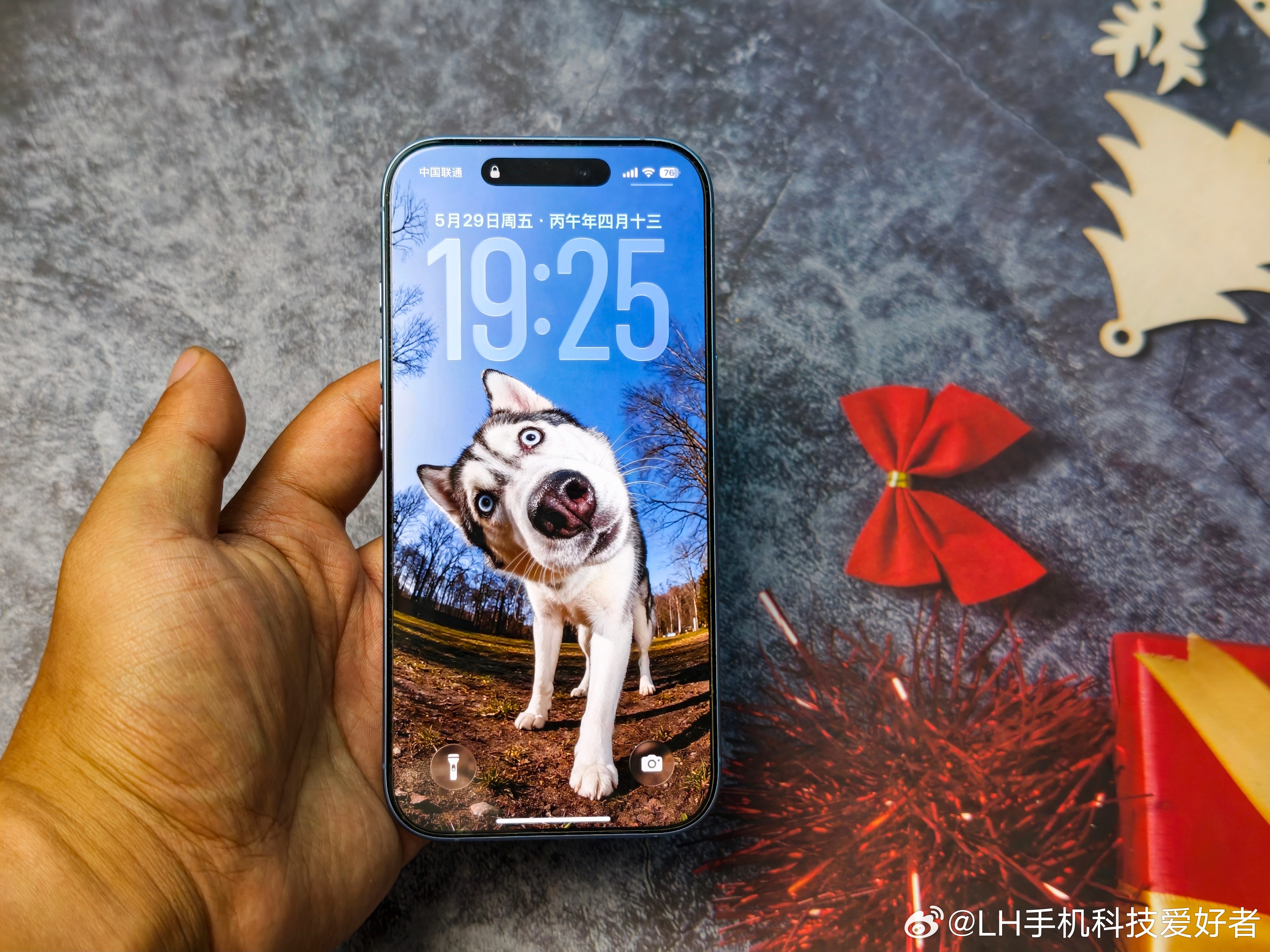 LH手机科技爱好者 苹果新产品涨价基本上板上钉钉了，iPhone18系列价格会有