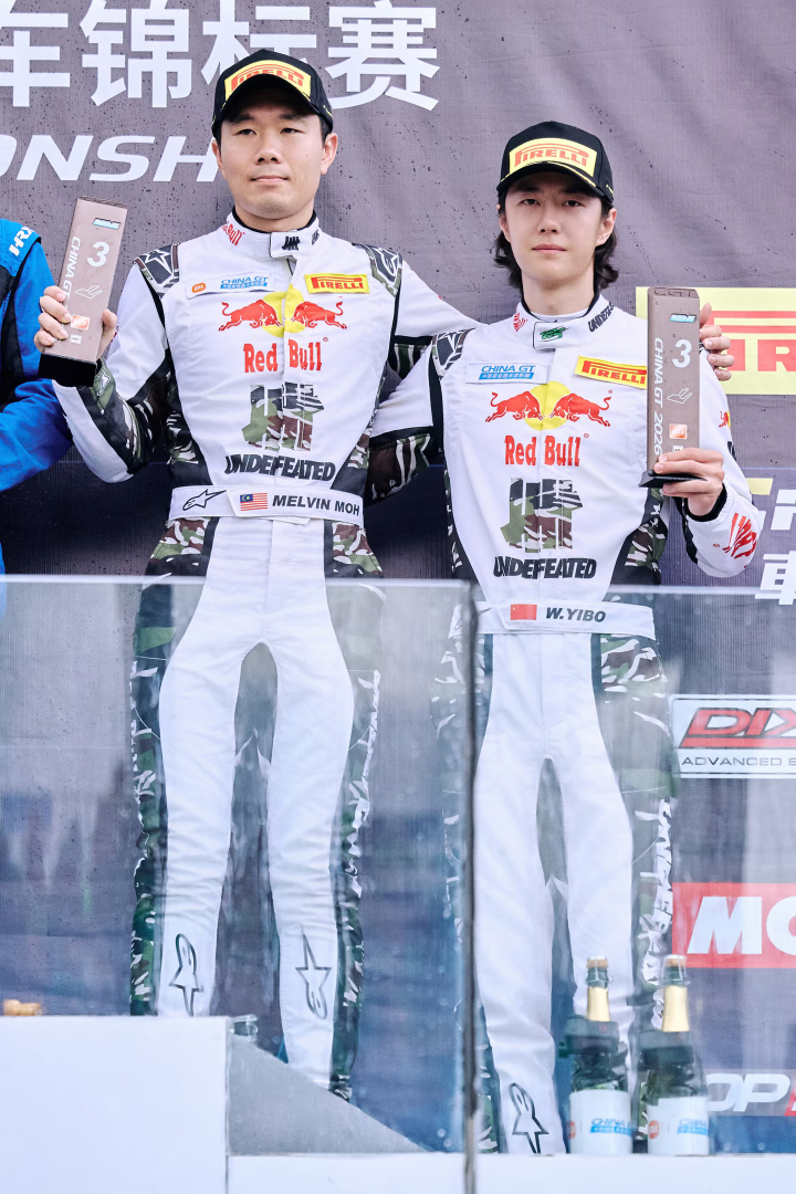 🥰🥰🥰王一博85racing
