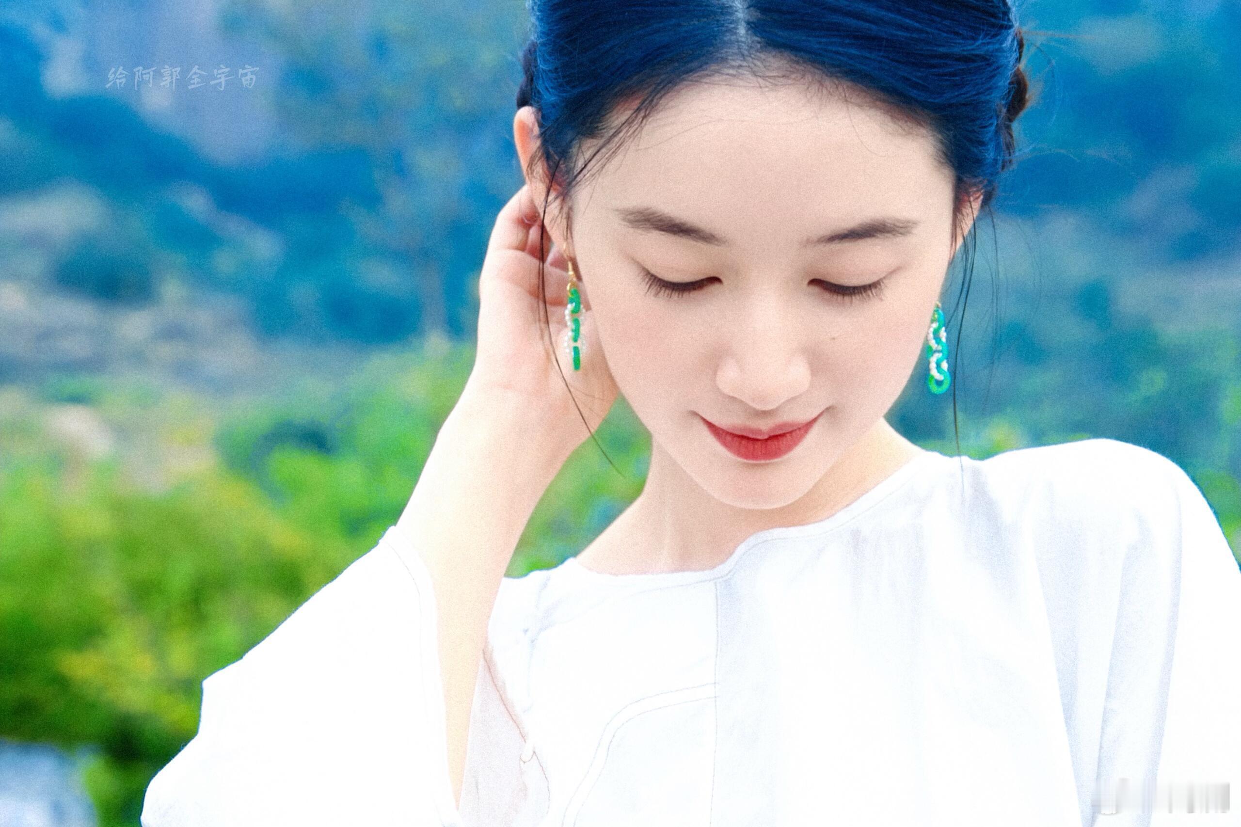 郭晓婷平等地爱每一个角色微小说大赛开启微小说大赛 谁没为她的角色心动过，不同时空