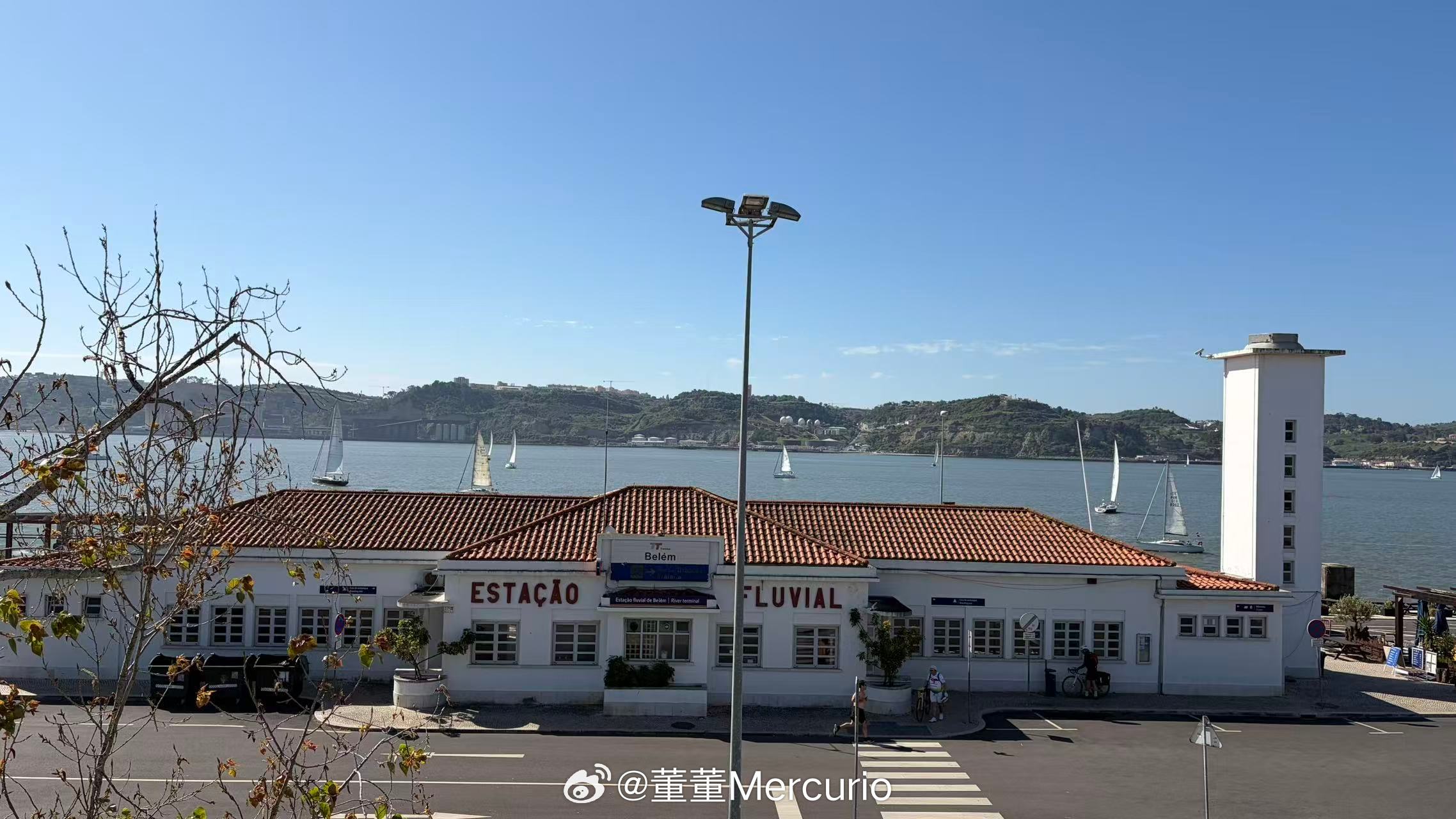 一点旅行碎片。这次旅行印象最深的四个地方：里斯本、波尔图、龙达、塞维利亚。后两个