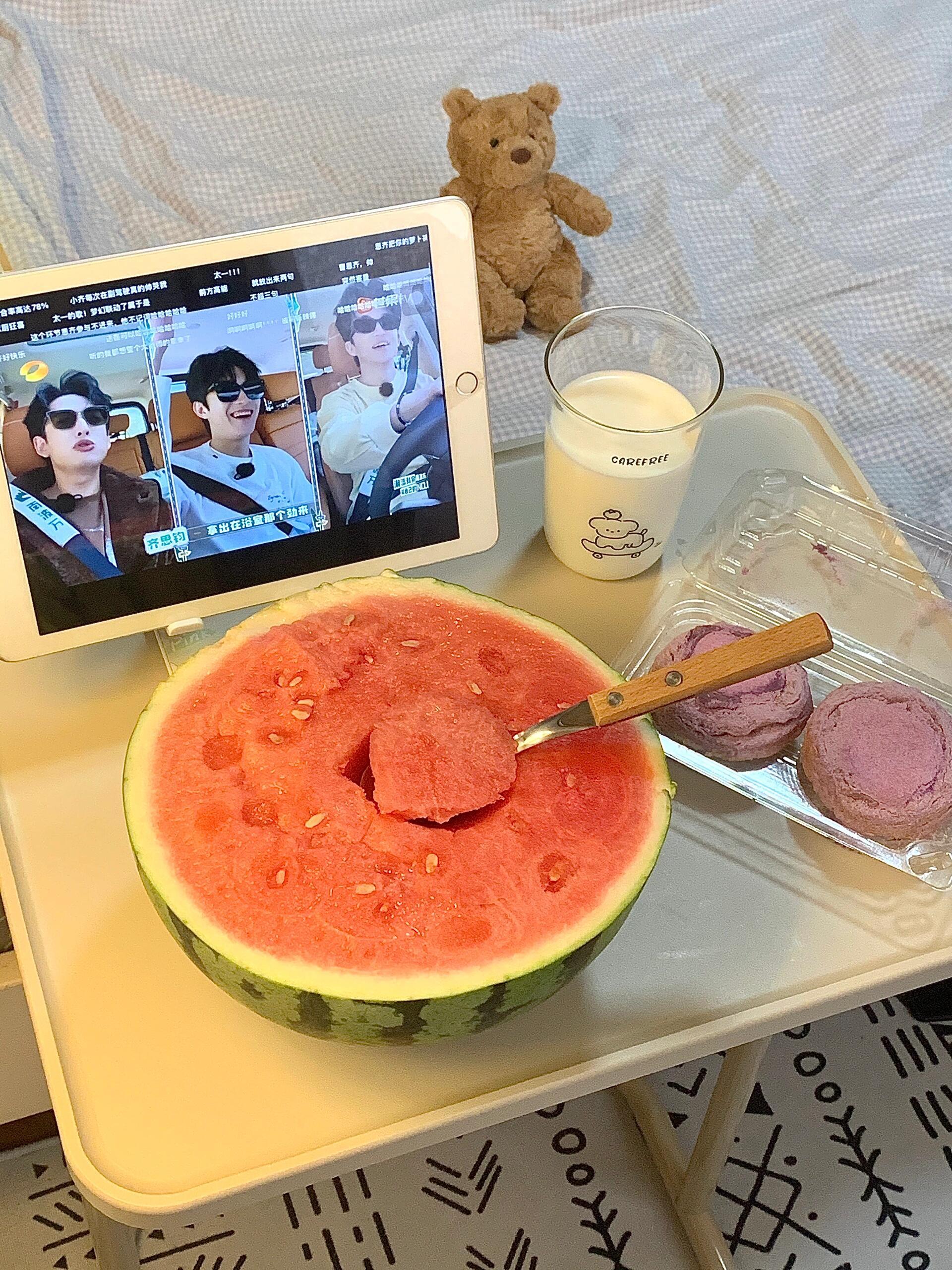 谁能拒绝淘宝西瓜免单  这个夏天，一起“瓜”分快乐！🌞 高温预警！你的解暑神器