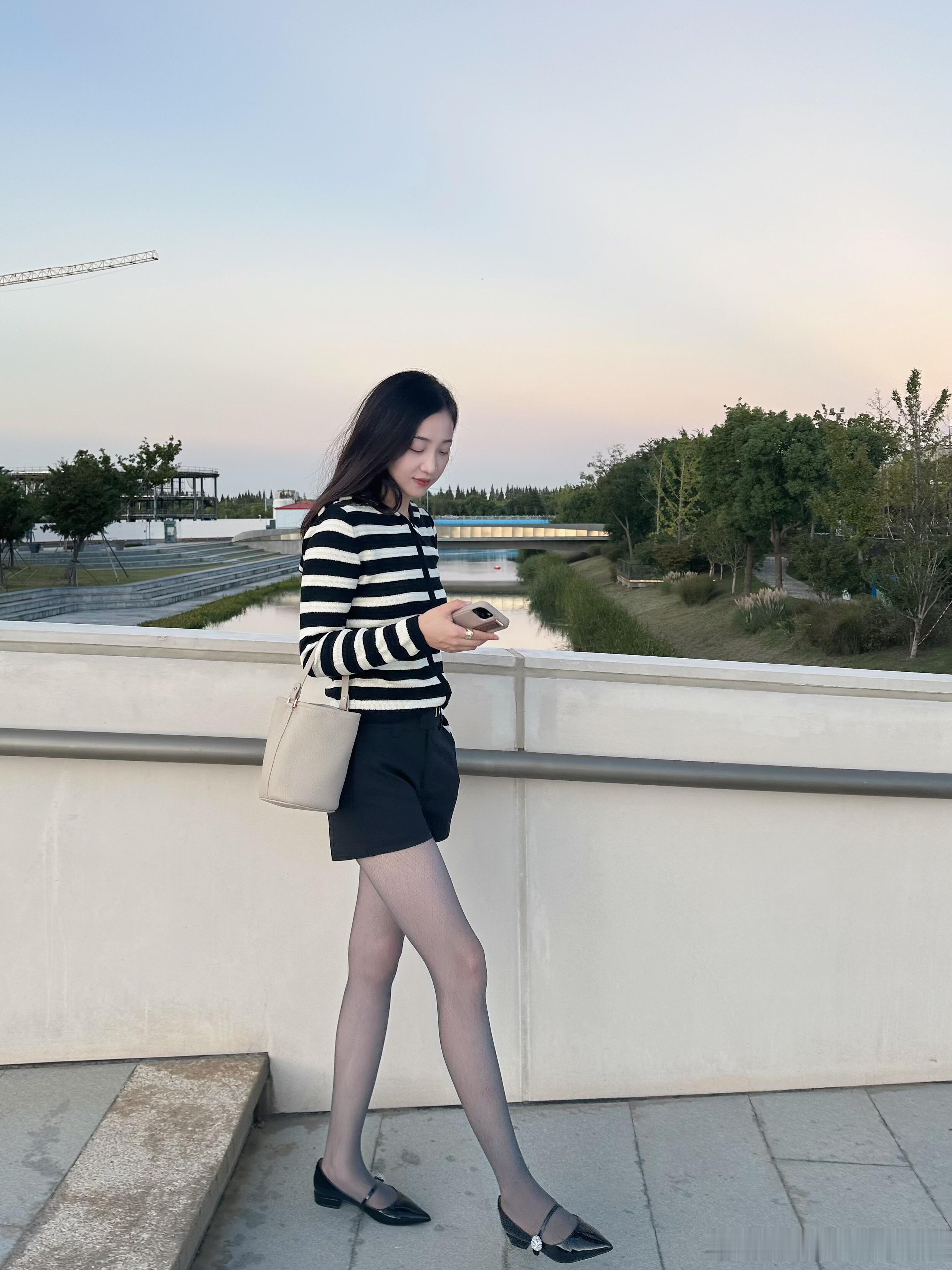 灰丝的美～ ​​​