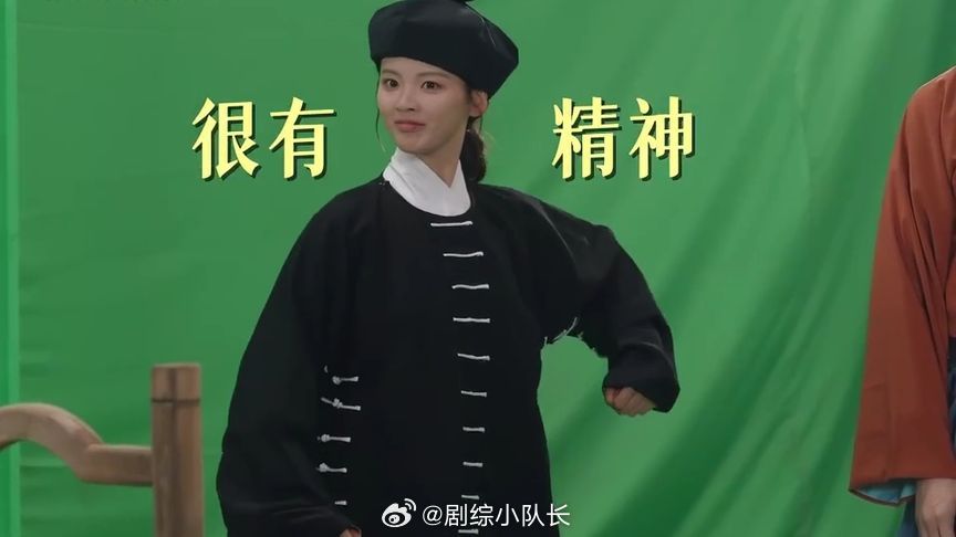 《喜剧之王》这段小武松戏份真不该剪掉！杨超越饰演的阿珍化身小武松，打戏自带喜感，