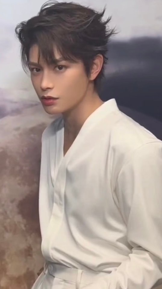 歌手直播歌手2026 第七期联名赛直播正式开启！百变曲风适配不同舞台，每段旋律都