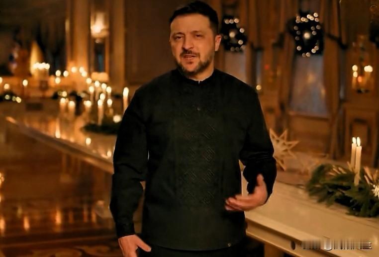 泽连斯基在圣诞致辞中诅咒了“某人”死亡:

亲爱的同胞们，自古以来，乌克兰人就相