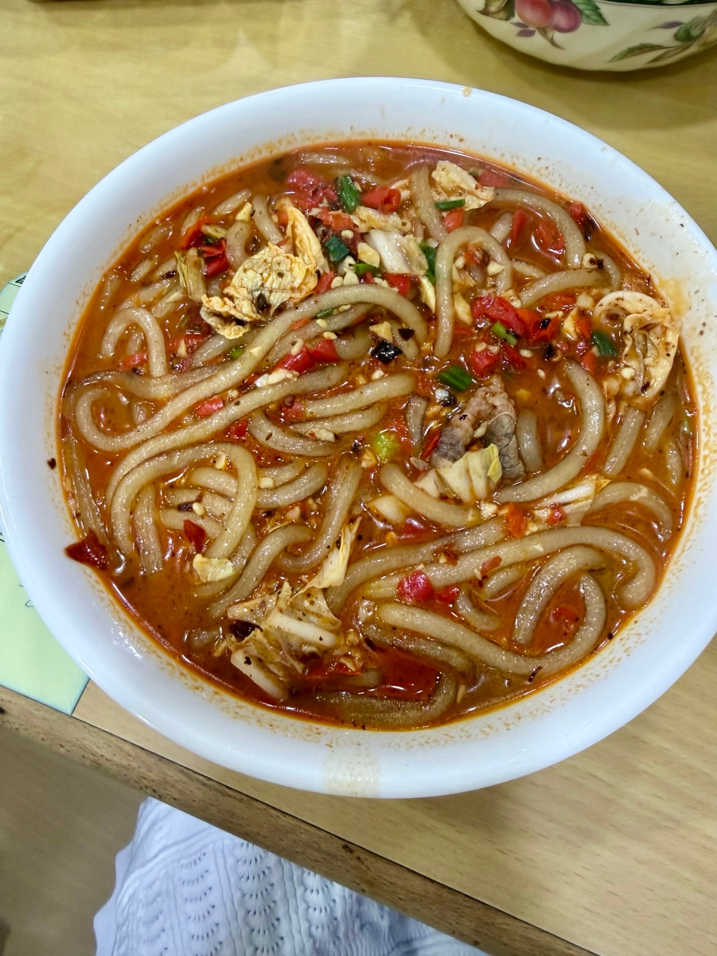 两个月在澳门吃了一千块钱的酸辣粉有完没完 