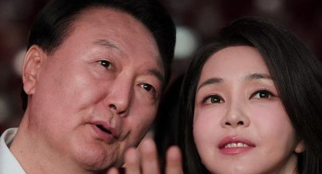 牢门关住了人，却没挡住汇款，尹锡悦夫妇收款合计21.9亿韩元，狱中账户明明设有上