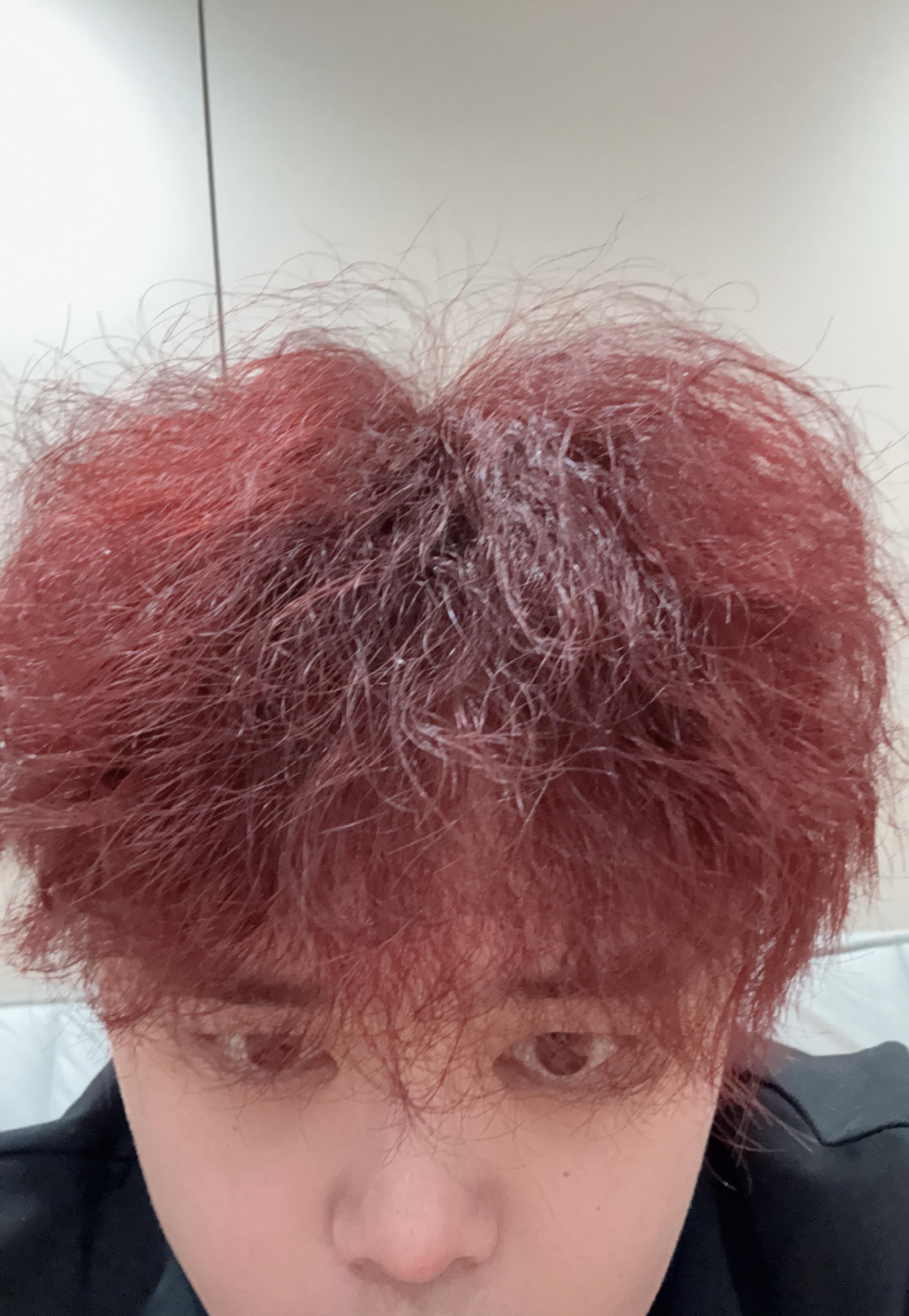 我的凌乱纹理一觉醒来变鸡窝了🤣😂。