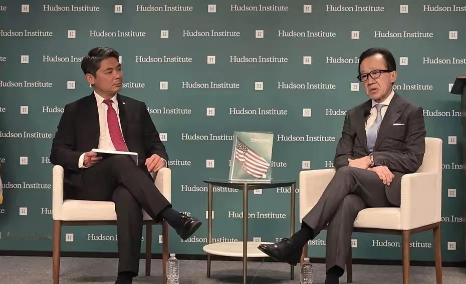 日本前官员叫嚣"武力介入台海"

日本那个当过国家安全保障局局长的人，叫北村滋，