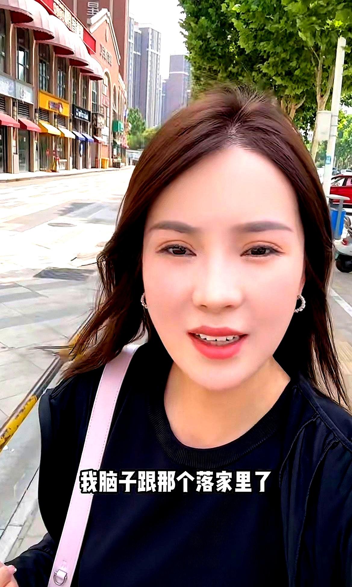 第5天，番番就明显顶不住了。
家里像被抽走了梁柱，催款的人三天两头盯上门，白天搅