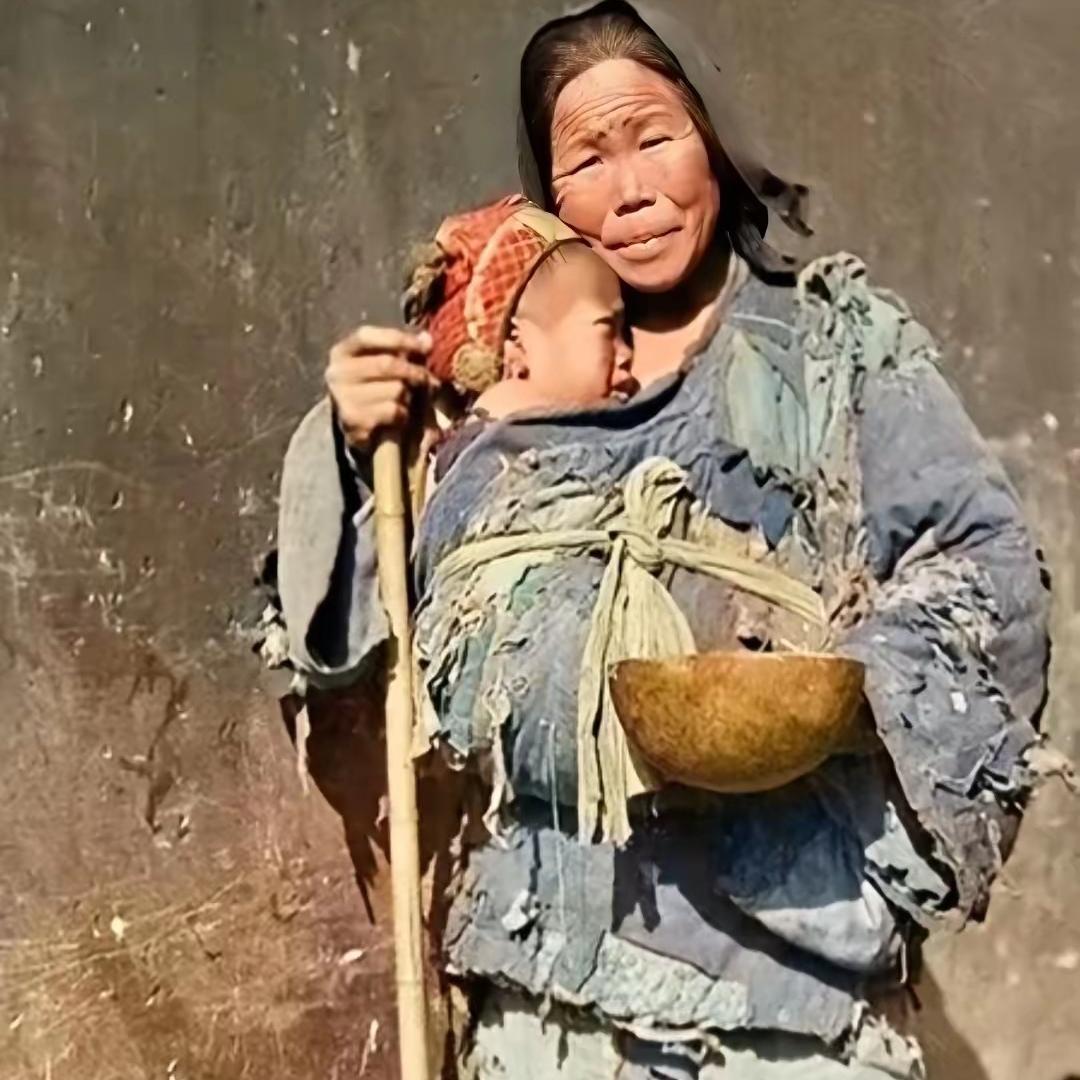 烈士遗孀朱引梅，背着黄金乞讨10年，她带着9个月的孩子背着1斤2两黄金，深山乞讨