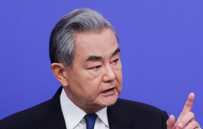 中国和英国谈妥了！

3月19日，王毅外长和英国外交大臣库珀通电话，而这通电话也