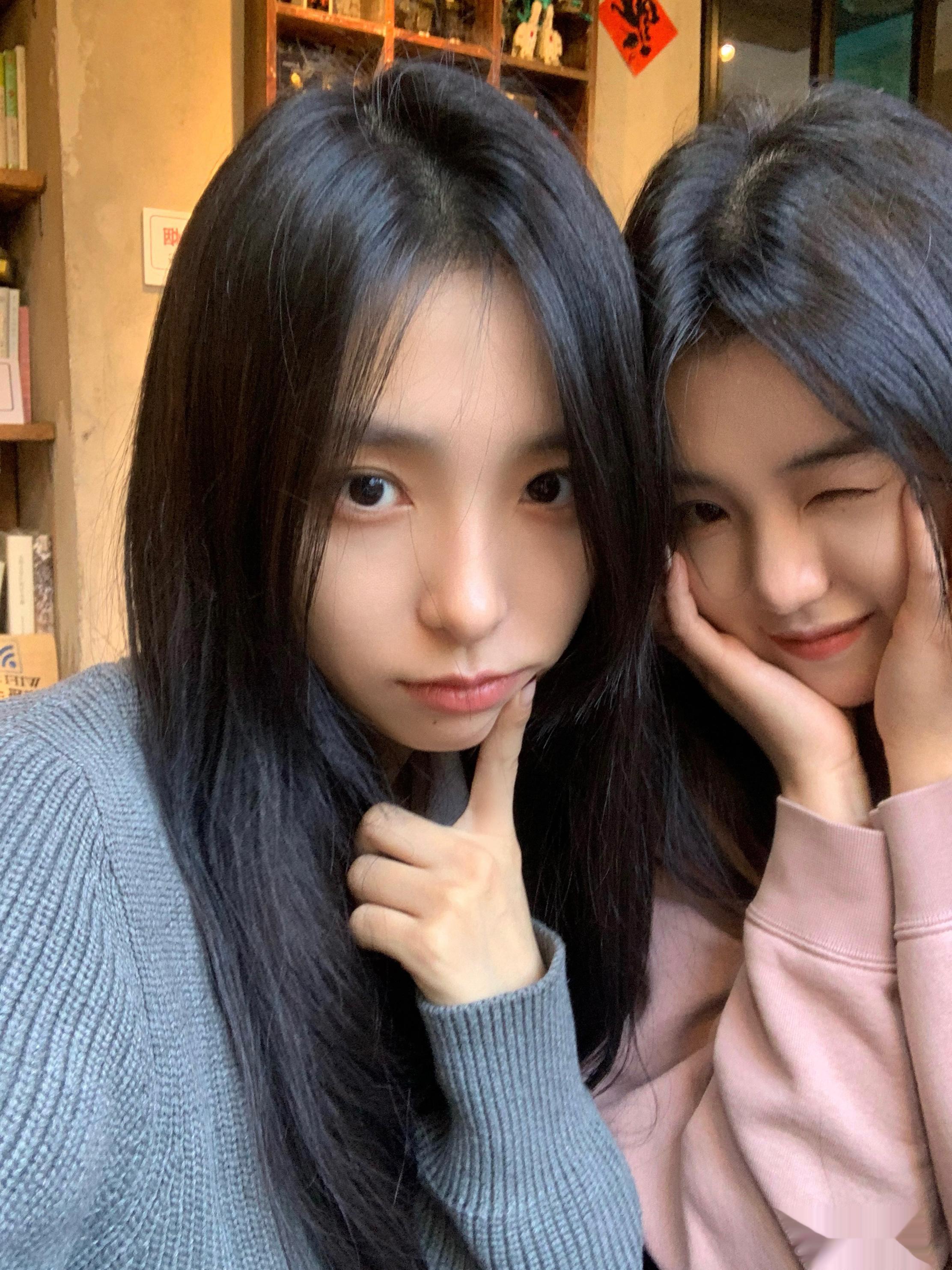 提前为我过生日滴anan～luv u 👩🏻‍❤️‍👩🏻✨🍰💕 ​​​