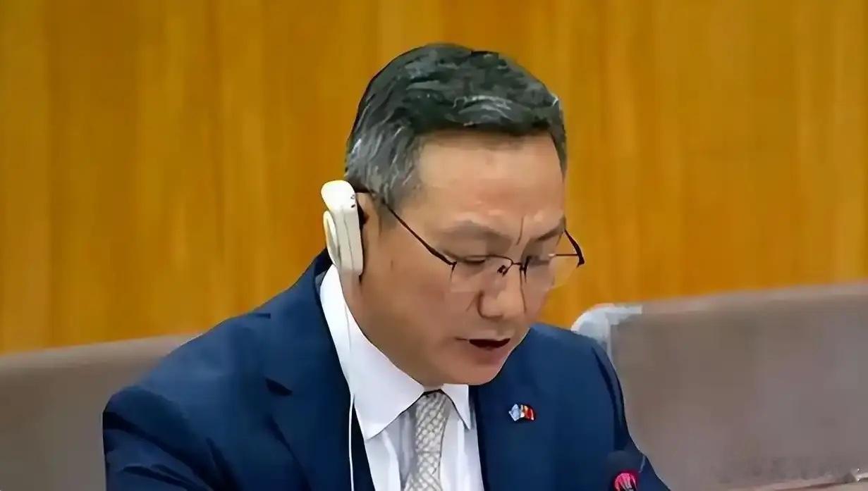 美国竟敢明火执仗强抢中国石油？！直升机索降登船、武力扣押中国香港企业所有的对华出