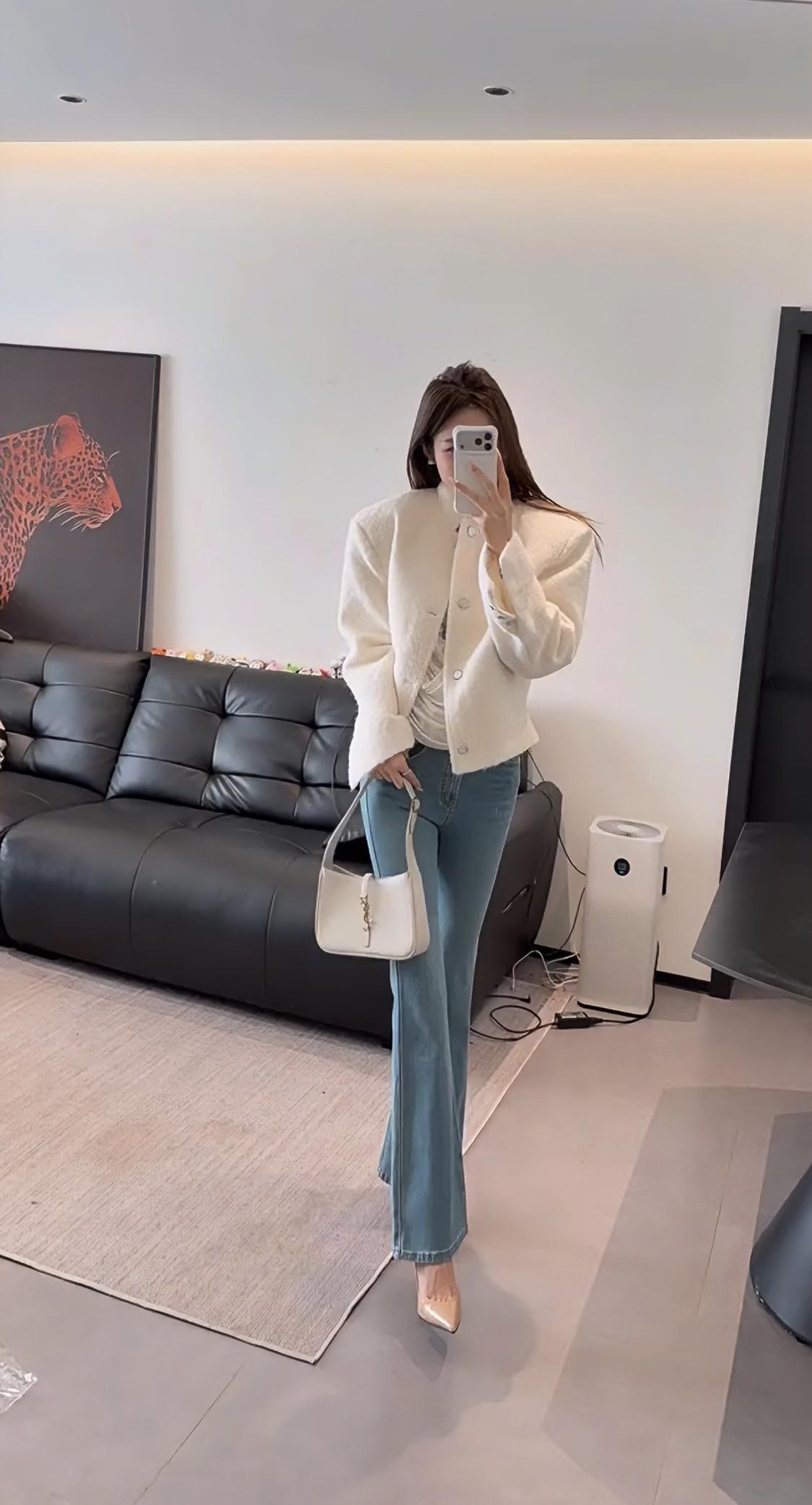 正常穿搭推荐，无不良引导。

今日穿搭推荐属于“温柔贵气风+显瘦神裤”的经典组合