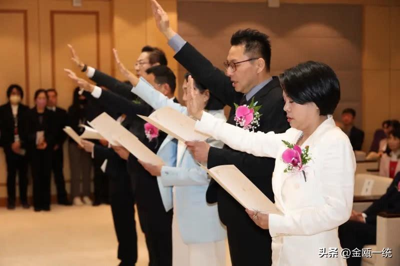 绿营质疑李贞秀无立委资格 韩国瑜11日协商

民众党立委李贞秀就职上任以来，屡遭