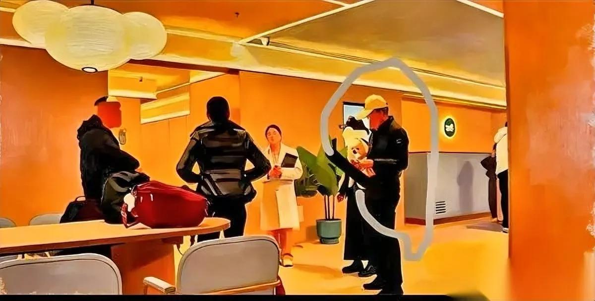 酒店拒接宠物客狠拒差评

宁可丢四间房生意！

郑州这家汉庭前台够“轴”——面对