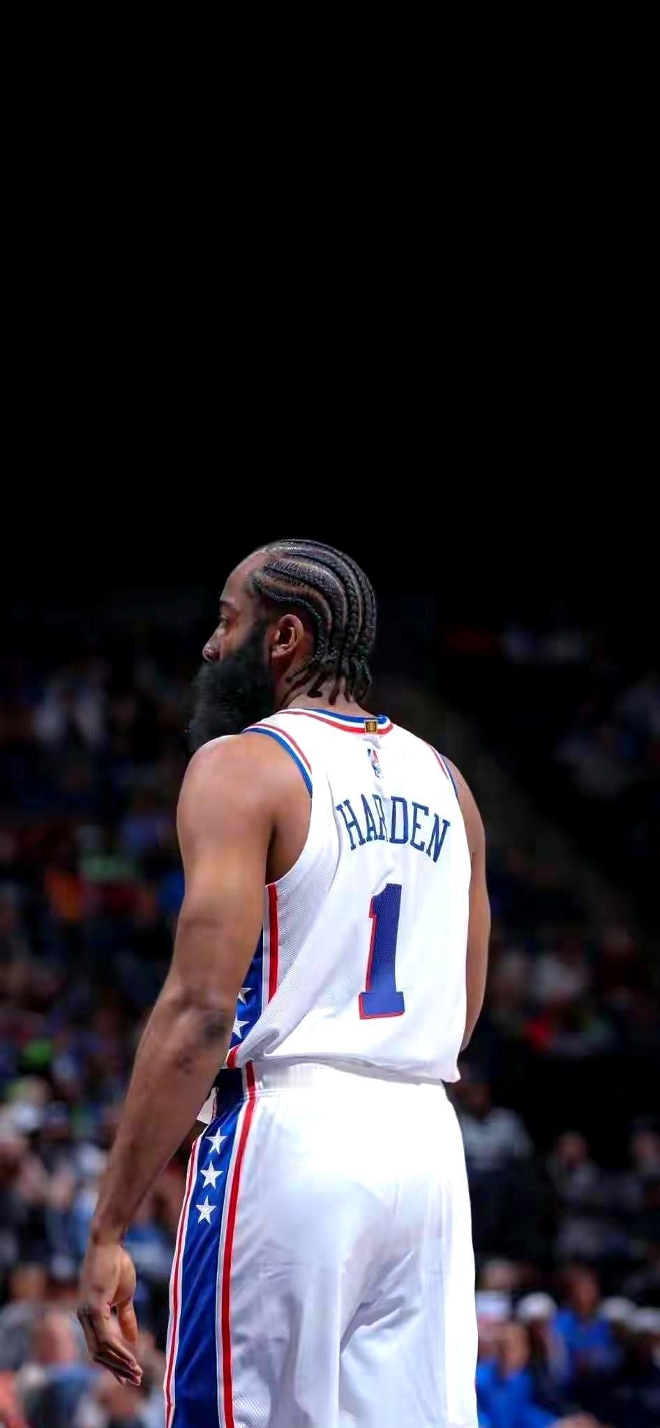 11月28号快船输湖人了，同城德比输得挺惨，现在战绩5胜13负，西部第12，老牌